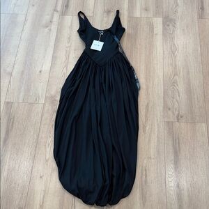 Elegant Black Maxi Dress